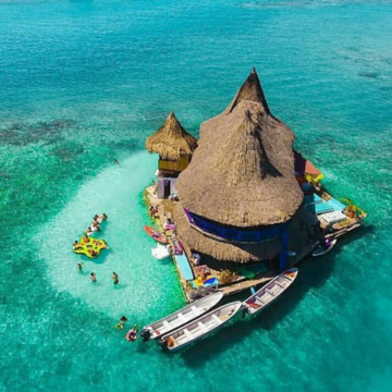 Visit Casa en el Agua with Botegena